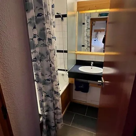 Eskival Skis Aux Pieds Apartment Val Thorens